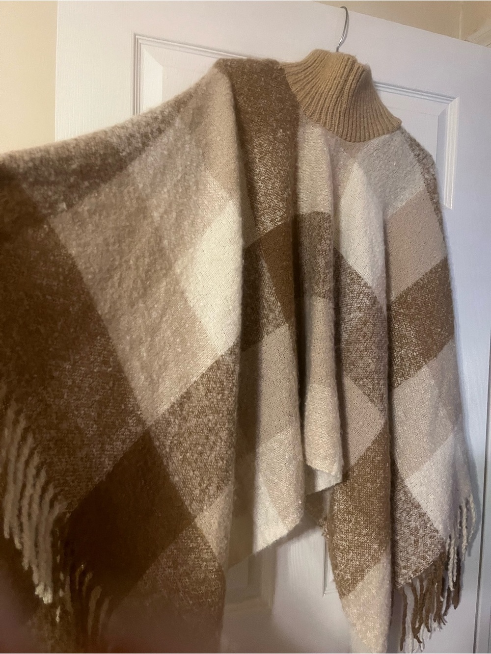 Cozy Plaid Fringe Poncho in Beige and Brown